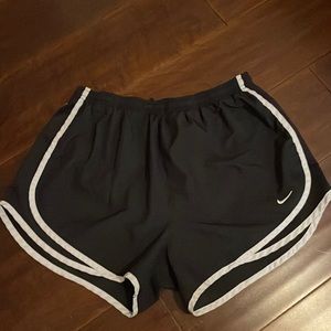 Nike Women’s Tempo Running Shorts